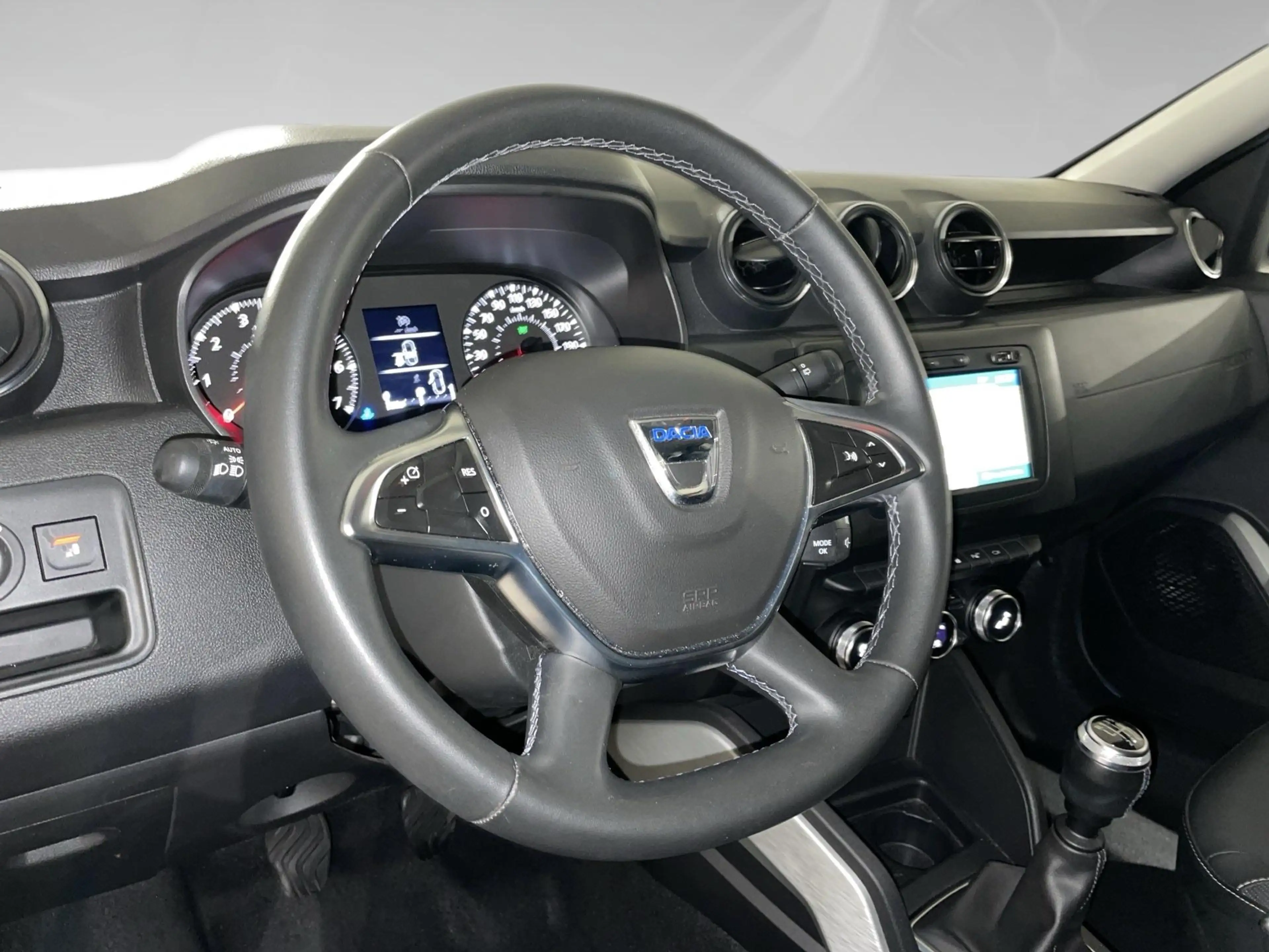 Dacia Duster 1.5 DCi DUSTER 85kW — photo 8