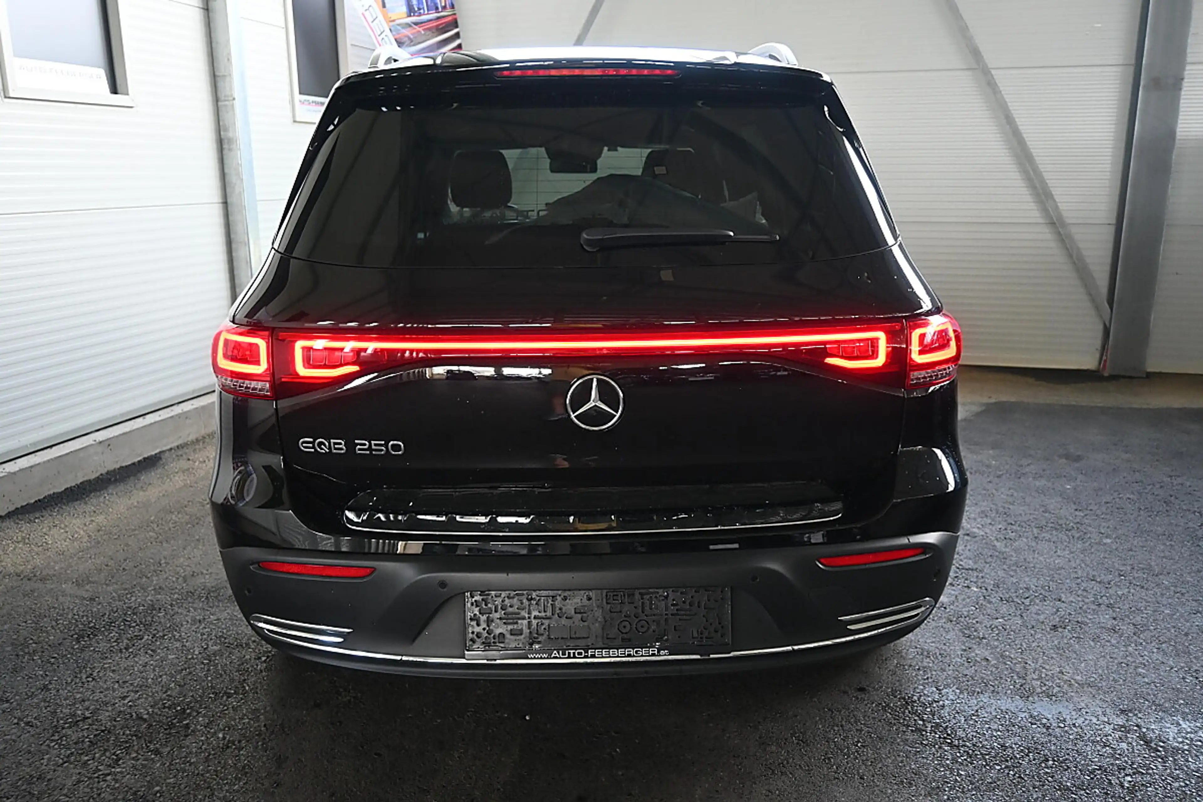 Mercedes-Benz EQB 250 EQB EQB 250; R-Kamera, LED, Sitzheizung, KESSY — photo 7