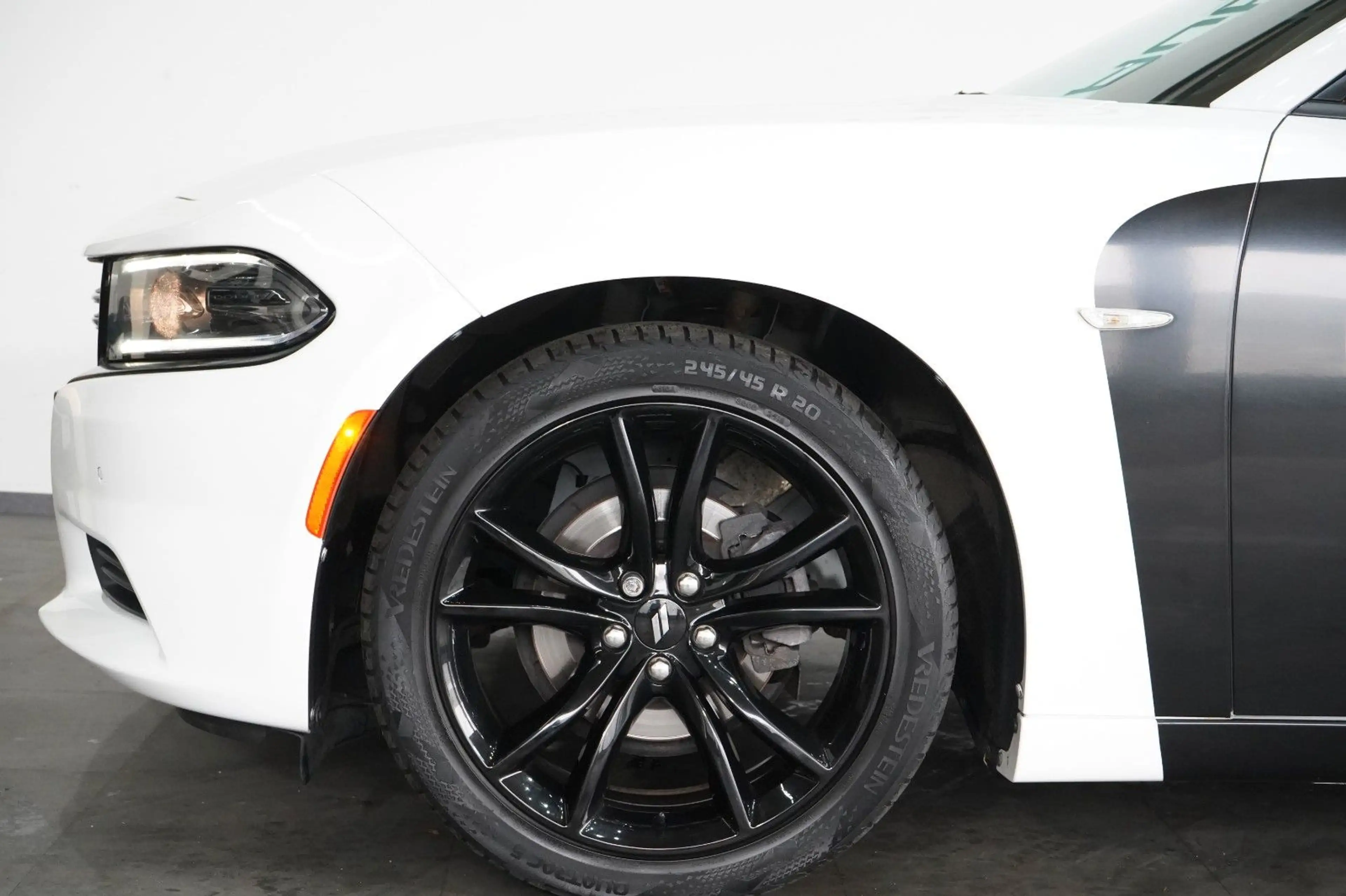 Dodge Charger 3,6*Unfallfrei*2.Hand*S-Abgas*Navi*20 Z. — photo 6