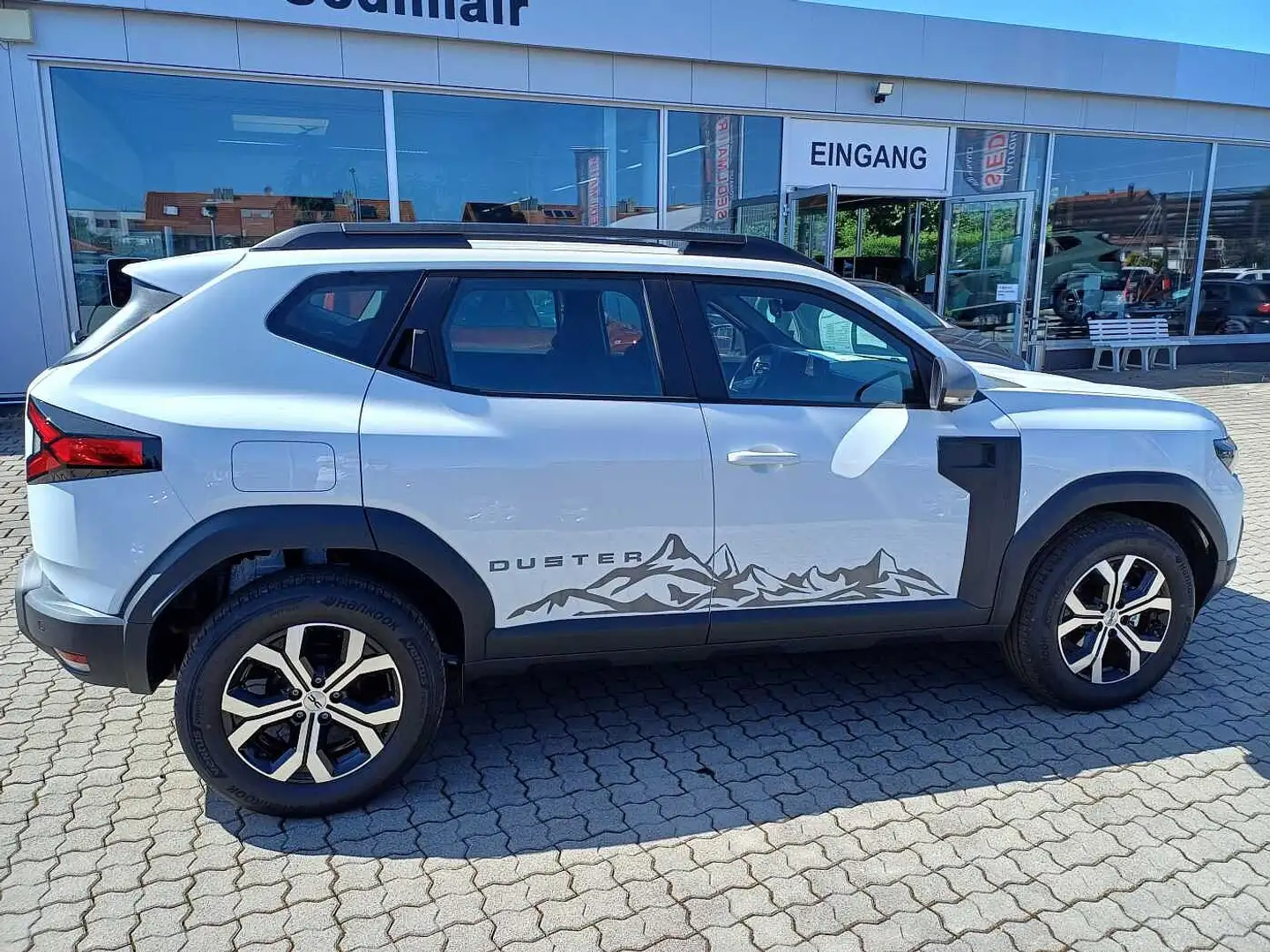 Dacia Duster TCe 130 Expression/Winterpaket/SITZHEIZUNG/KAMERA Weiß - 2