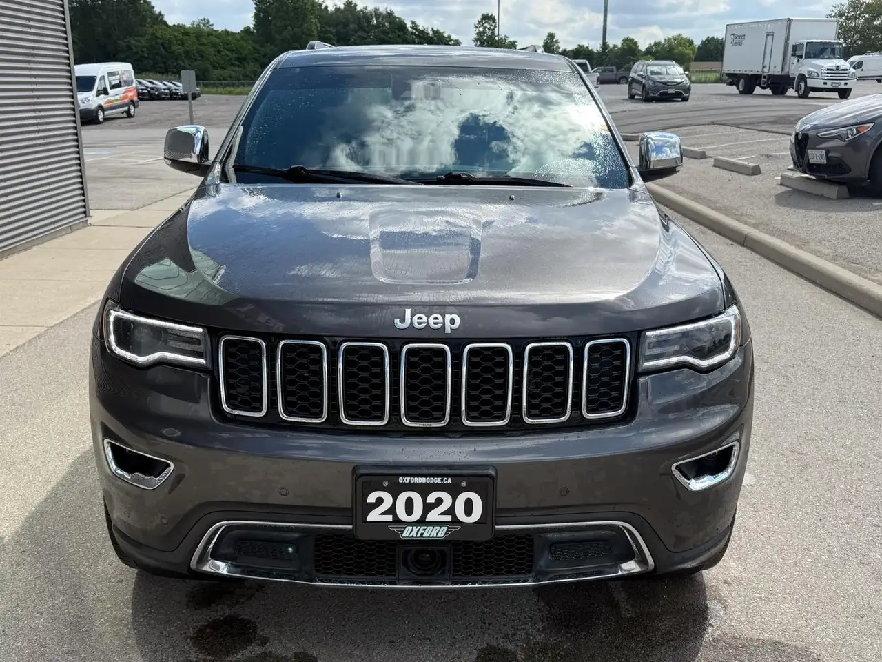 Jeep Grand Cherokee photo Jeep Grand Cherokee