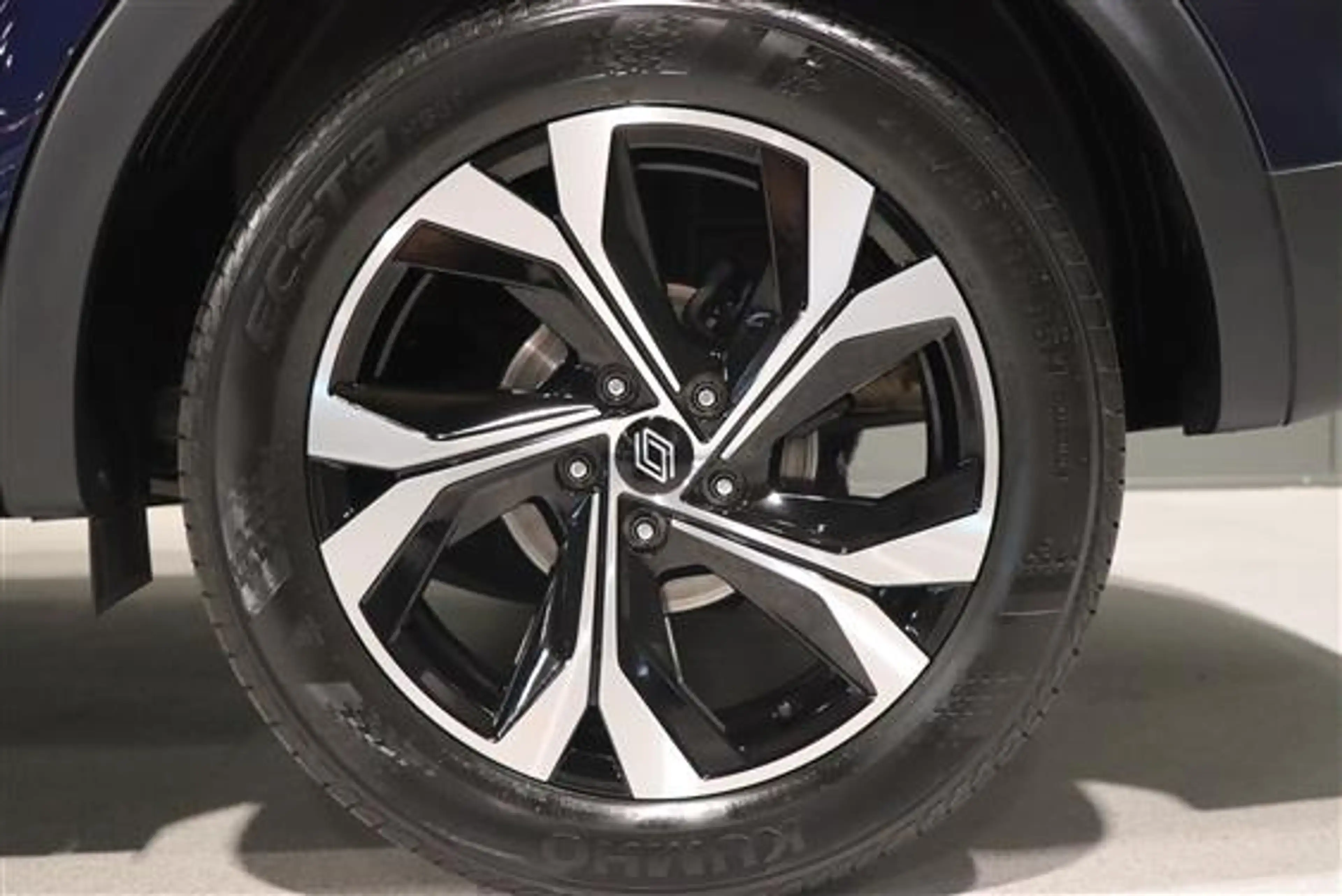 Renault Arkana 1.3 TCE MILD HYBRID TECHNO EDC — photo 5