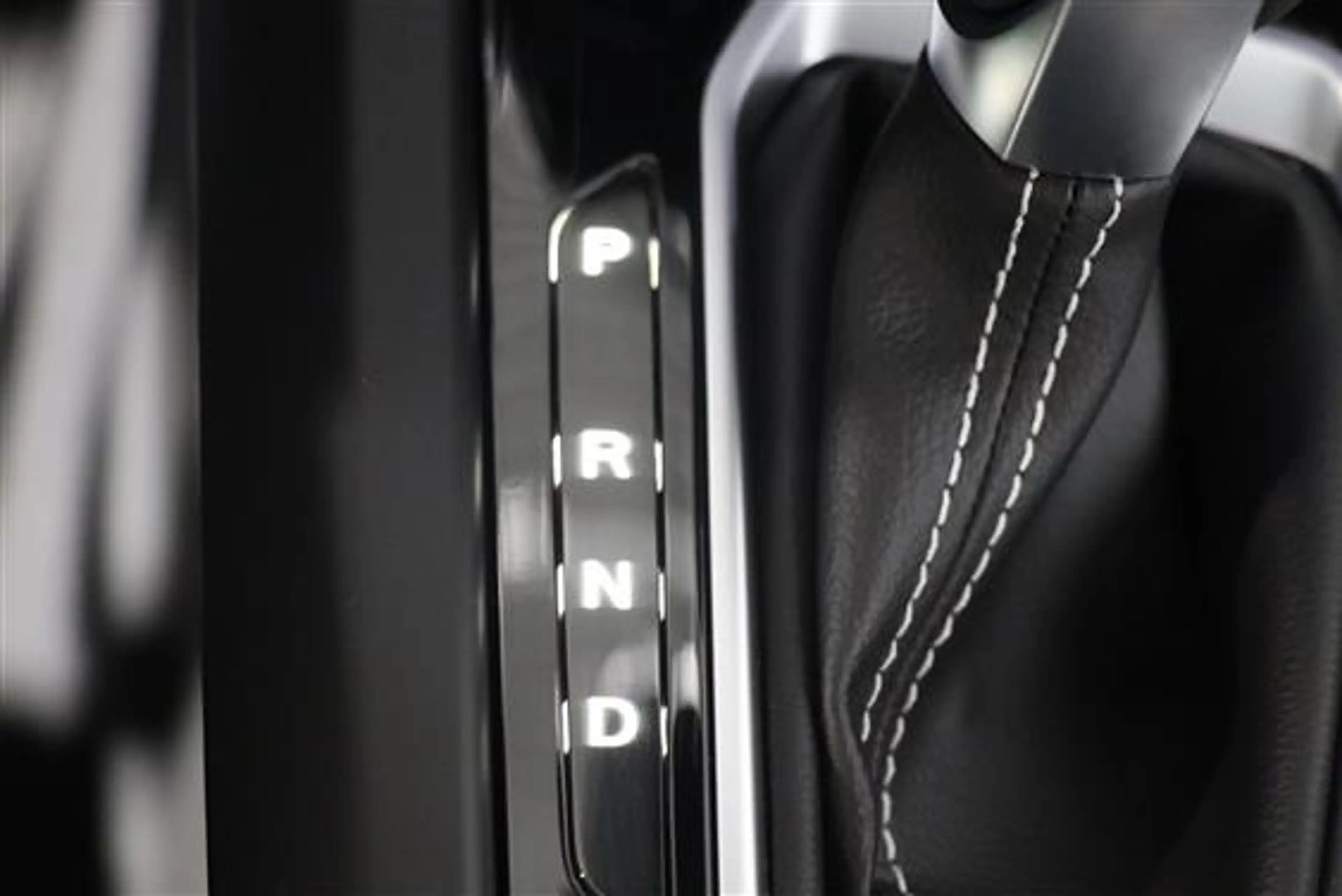 Renault Arkana 1.3 TCE MILD HYBRID TECHNO EDC — photo 15