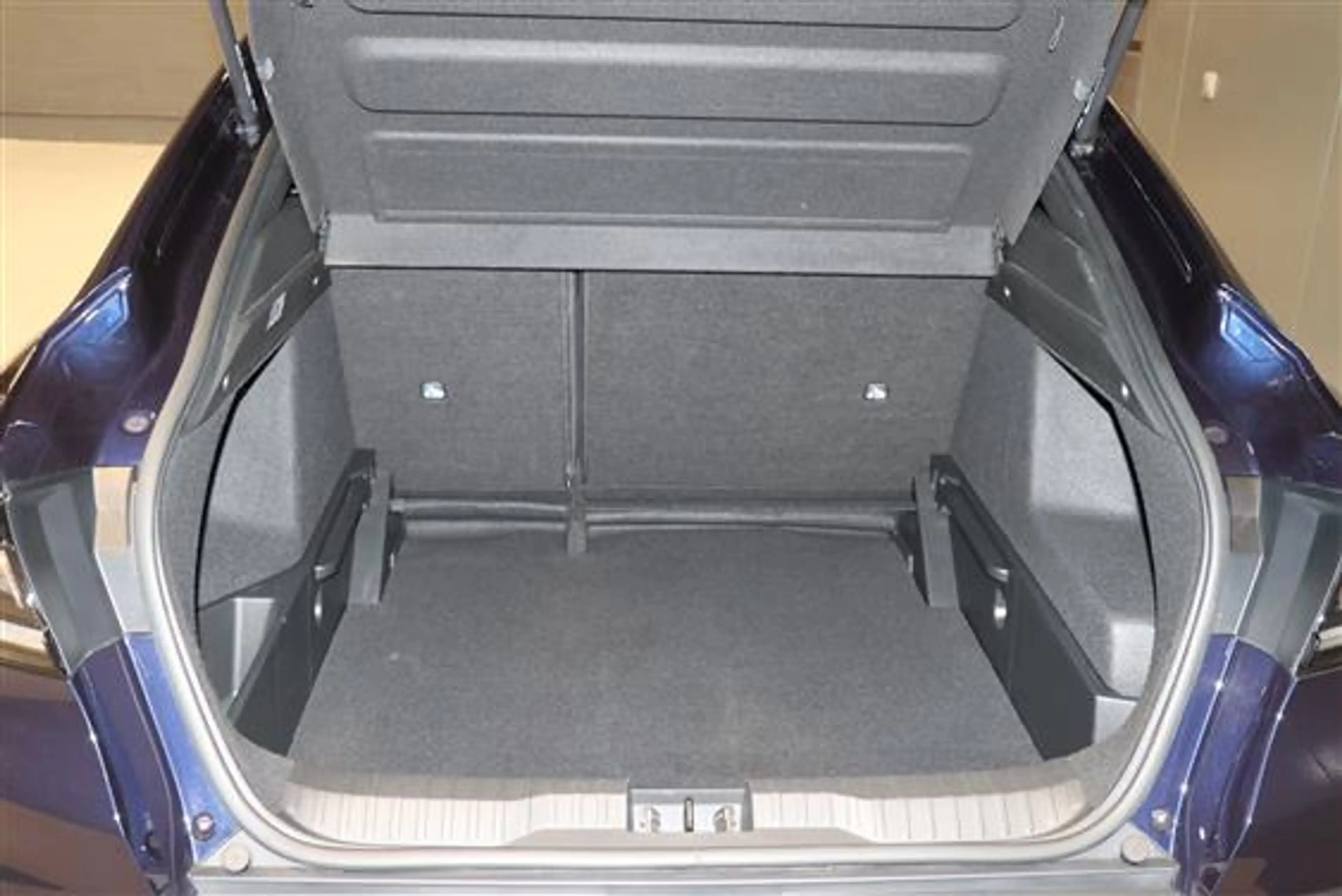 Renault Arkana 1.3 TCE MILD HYBRID TECHNO EDC — photo 6