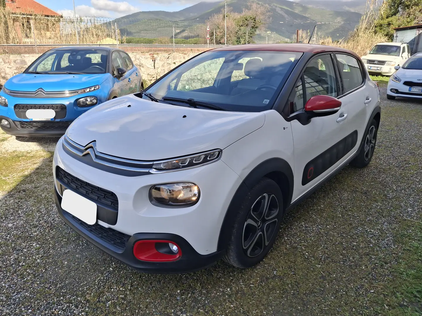 Citroen C3 C3 III 2017 1.2 puretech Shine s Weiß - 1
