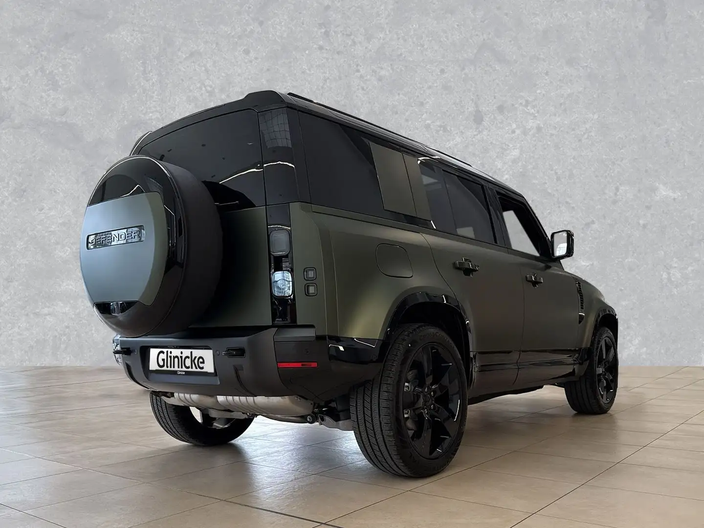 Land Rover Defender 110 D250 MHD X-DYNAMIC HSE 22 Pano Matt Vert - 2