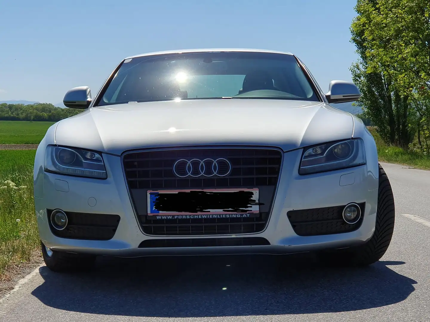 Audi A5 A5 Coupé 2,7 TDI V6 DPF Aut. Silber - 1