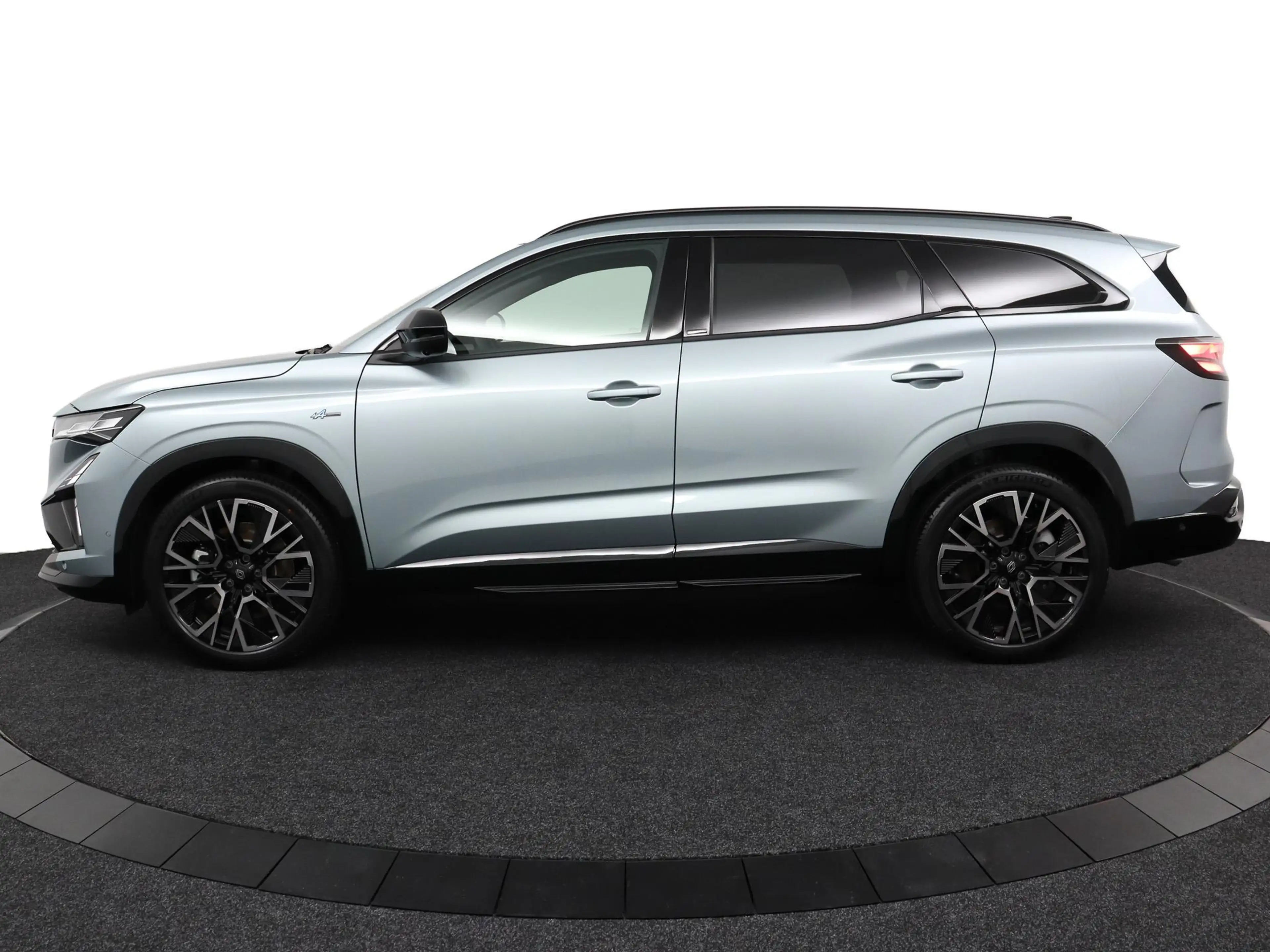 Renault Espace esprit Alpine full hybrid E-Tech 200 - 7 zitplaats — photo 2