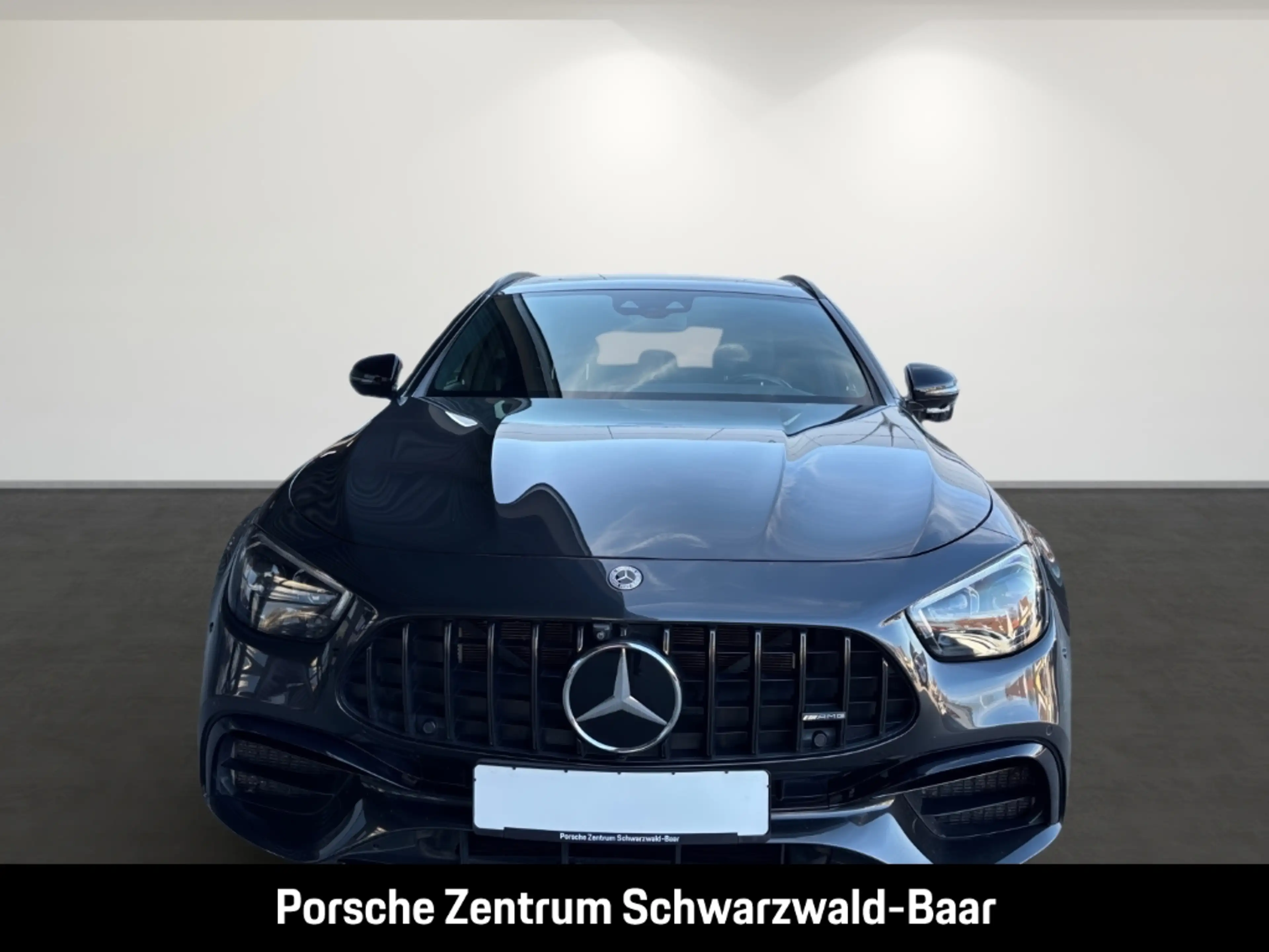 Mercedes-Benz E 63 AMG S MBUX-Cockpit Ride Control+ 360-Kamera — photo 9