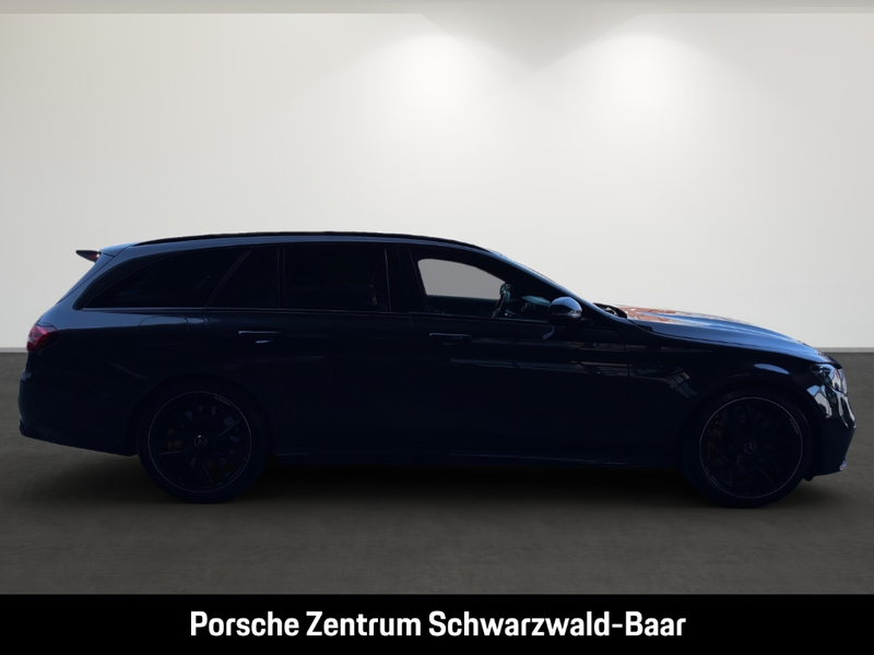 Mercedes-Benz E 63 AMG S MBUX-Cockpit Ride Control+ 360-Kamera — photo 7