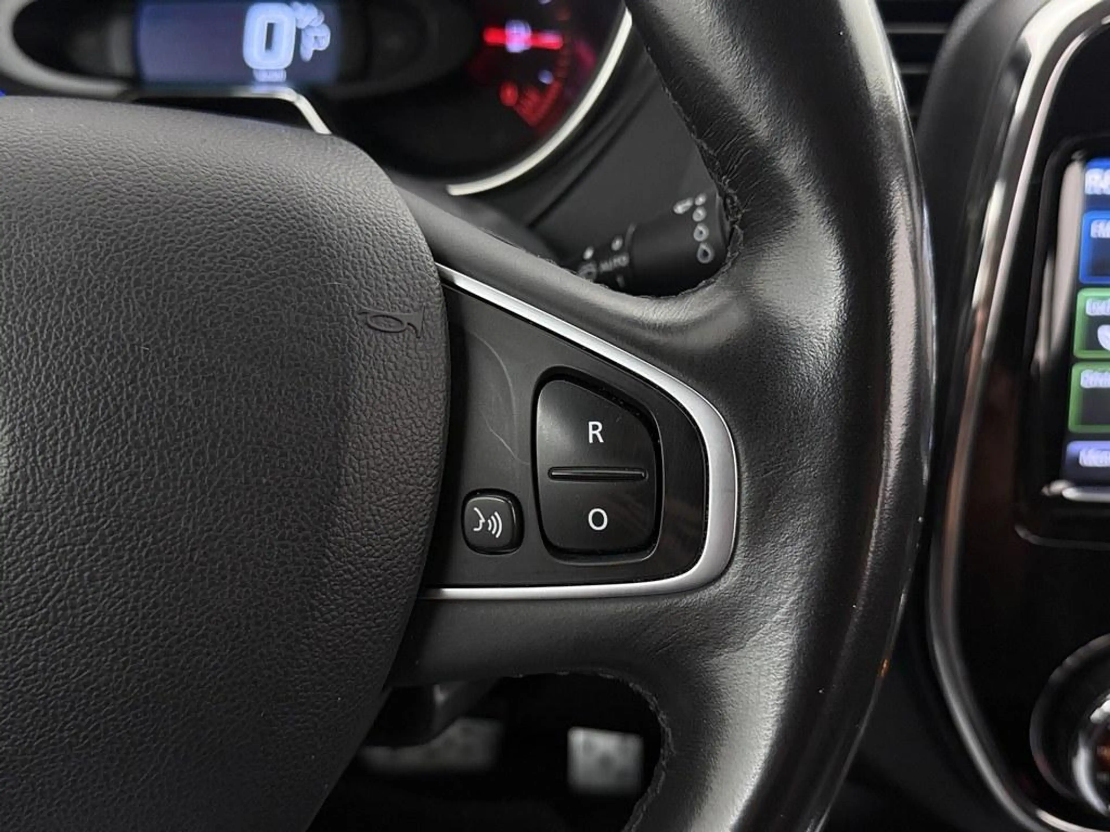 Renault Captur 1.2 TCe Xmod Automaat Leder/4S.Banden/Trekhaak/Ecc — photo 11