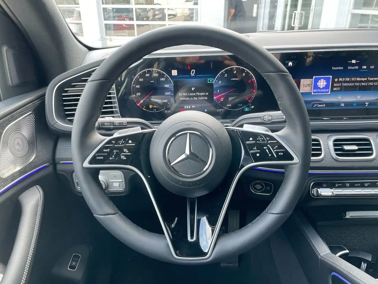 Mercedes-Benz GLE снимка Mercedes-Benz GLE