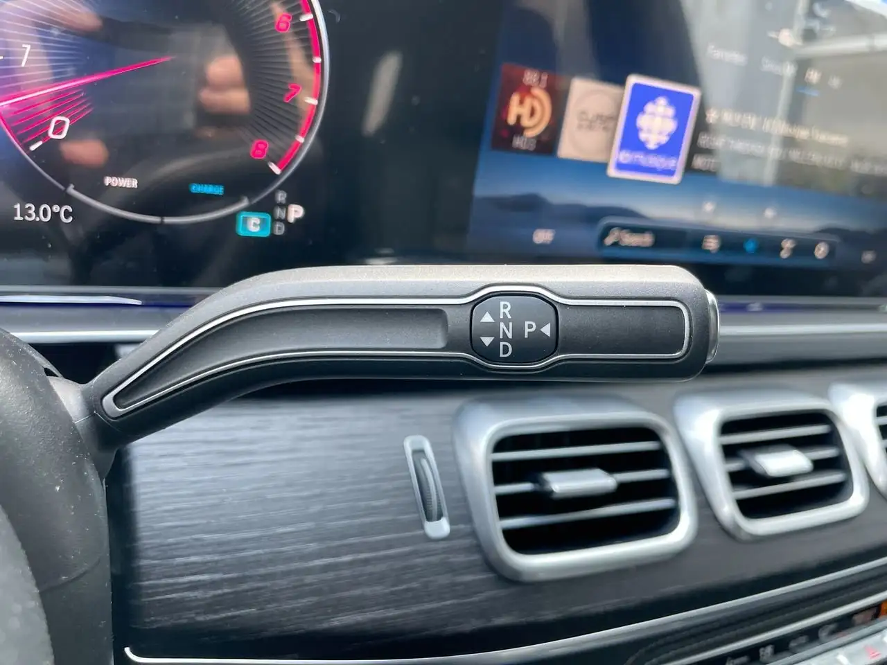 Mercedes-Benz GLE снимка Mercedes-Benz GLE