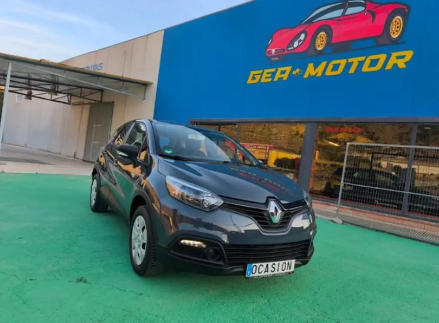 Renault Captur TCe eco2 Energy Limited 90 - 1