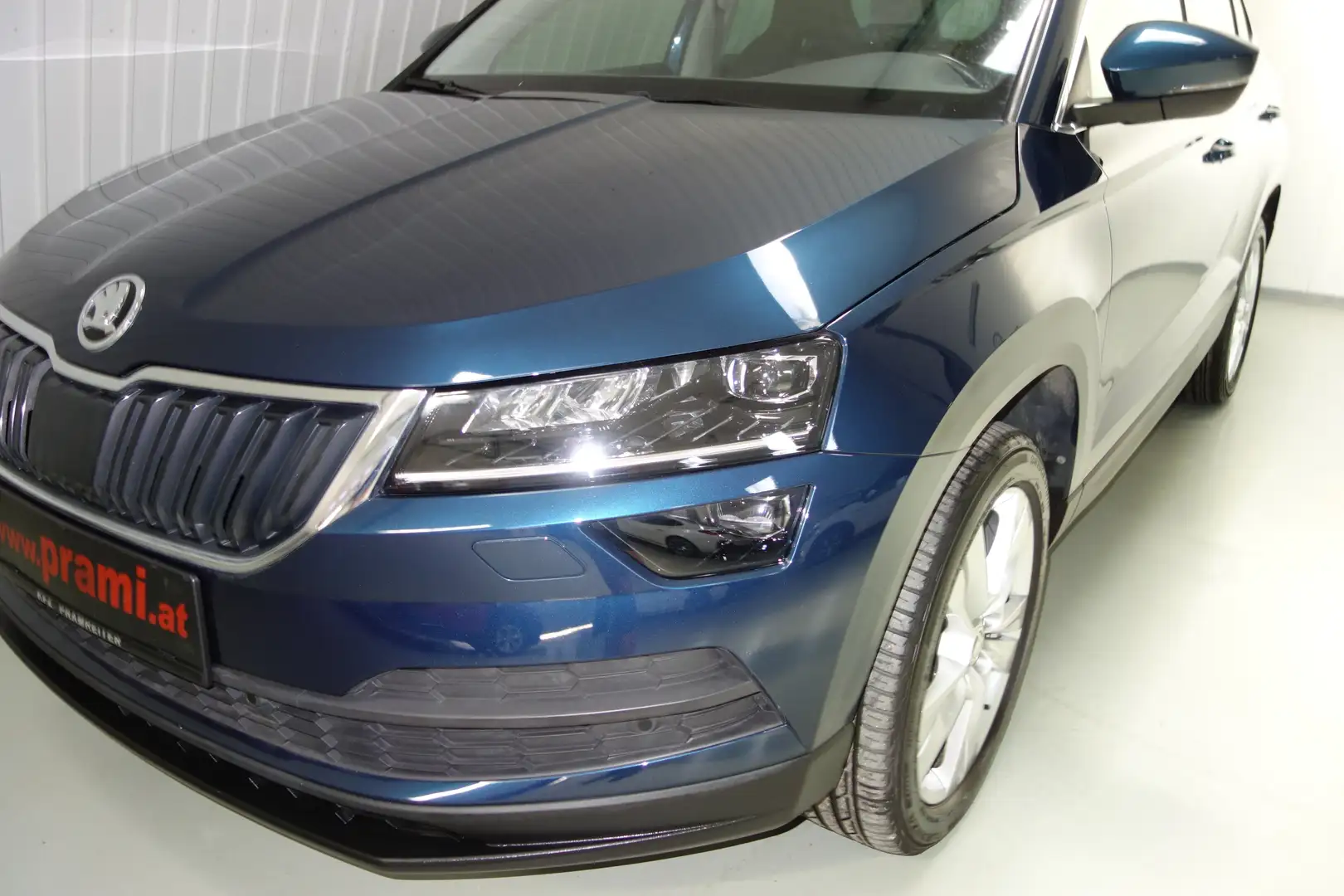 Skoda Karoq Style Blau - 2