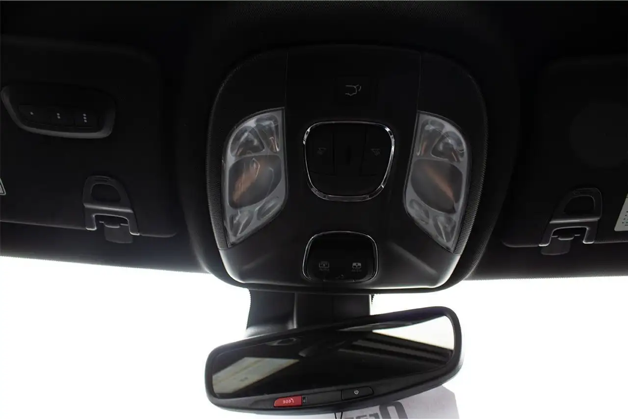 Jeep Compass снимка Jeep Compass
