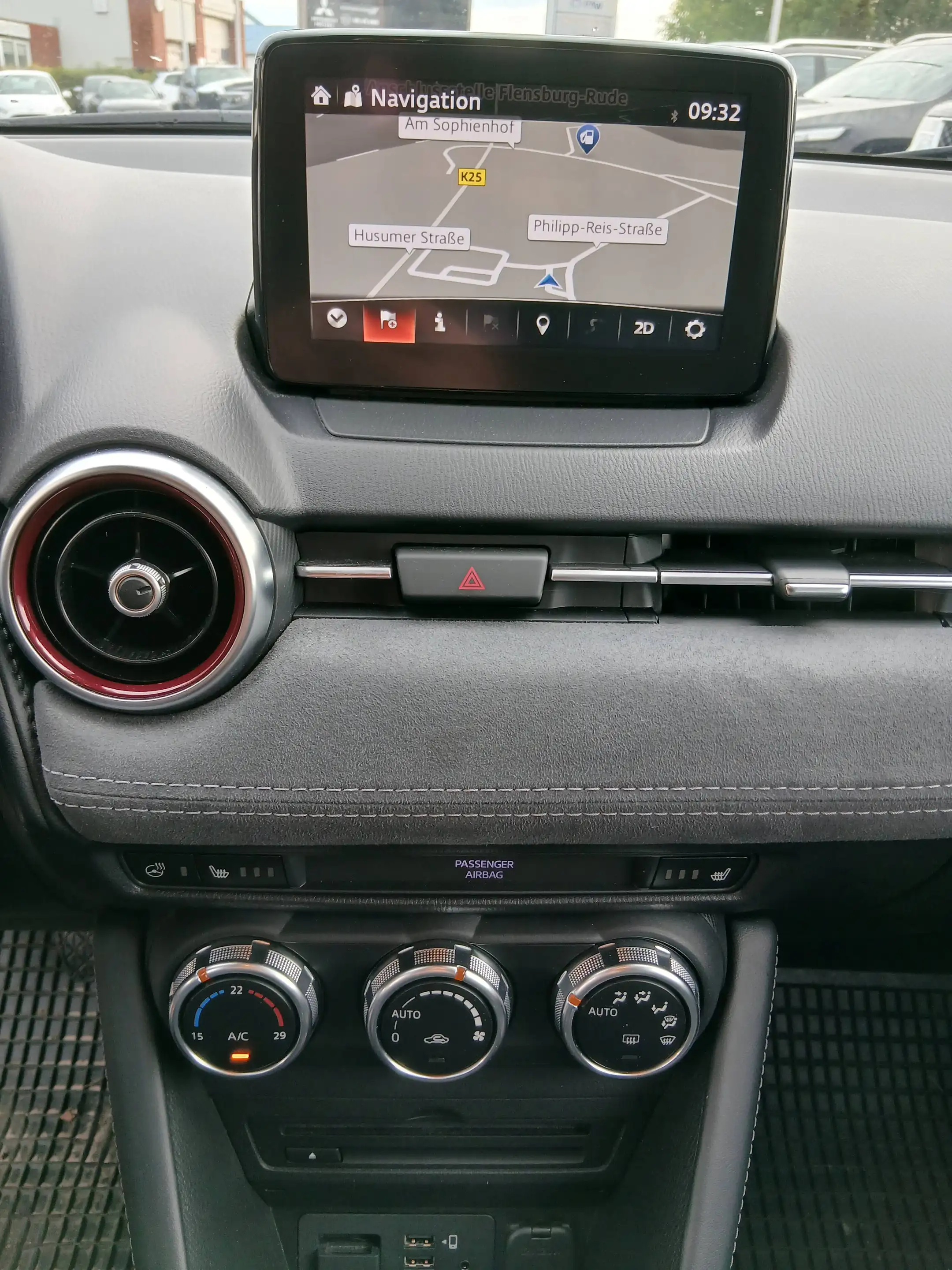 Mazda CX-3 Sports-Line AWD*Navi*Kamera*Winter Paket*Bose Sound*1 Hand — photo 12