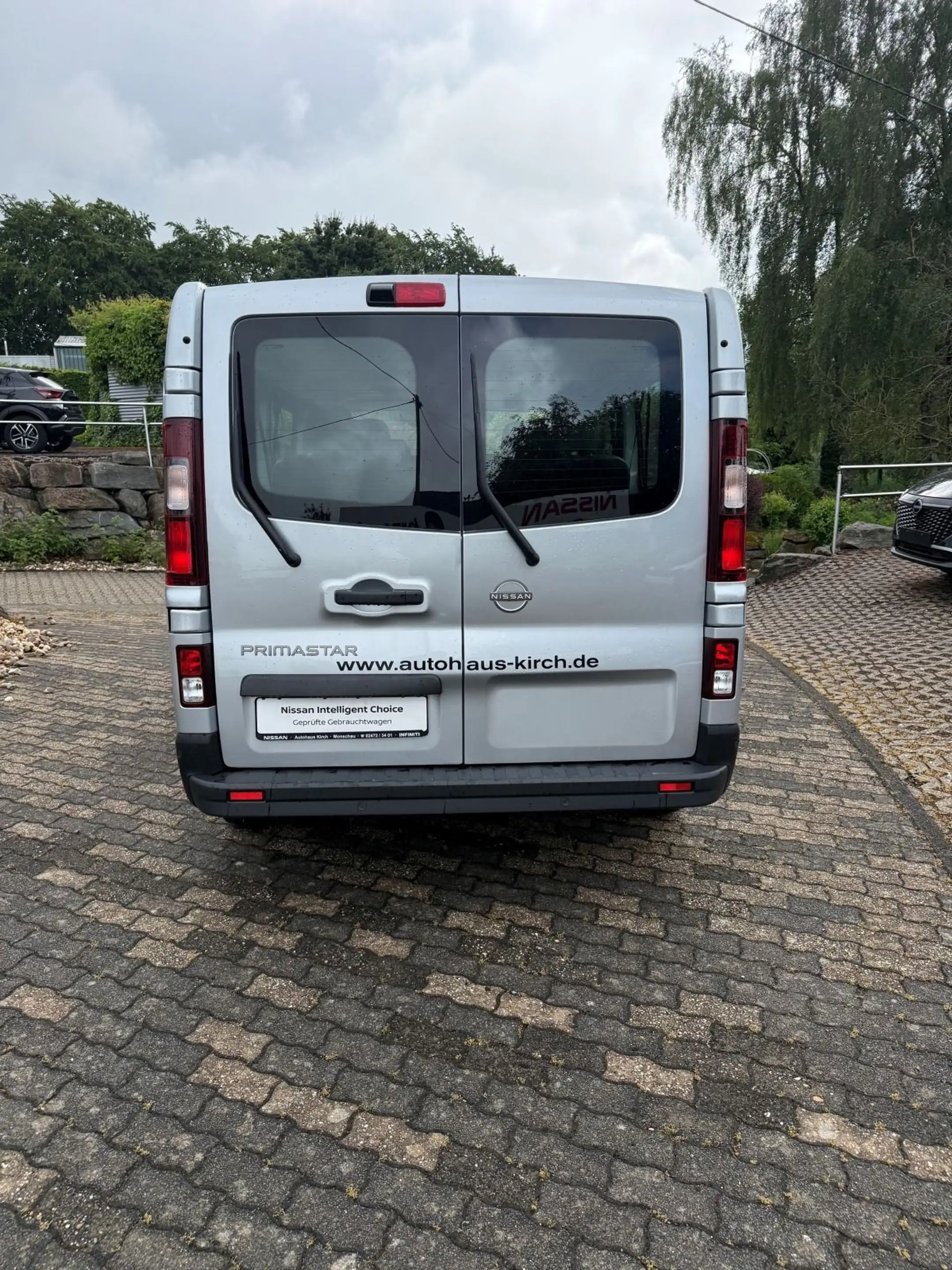 Nissan Primastar Kombi L2H1 3,0t Tekna dci150 — photo 6