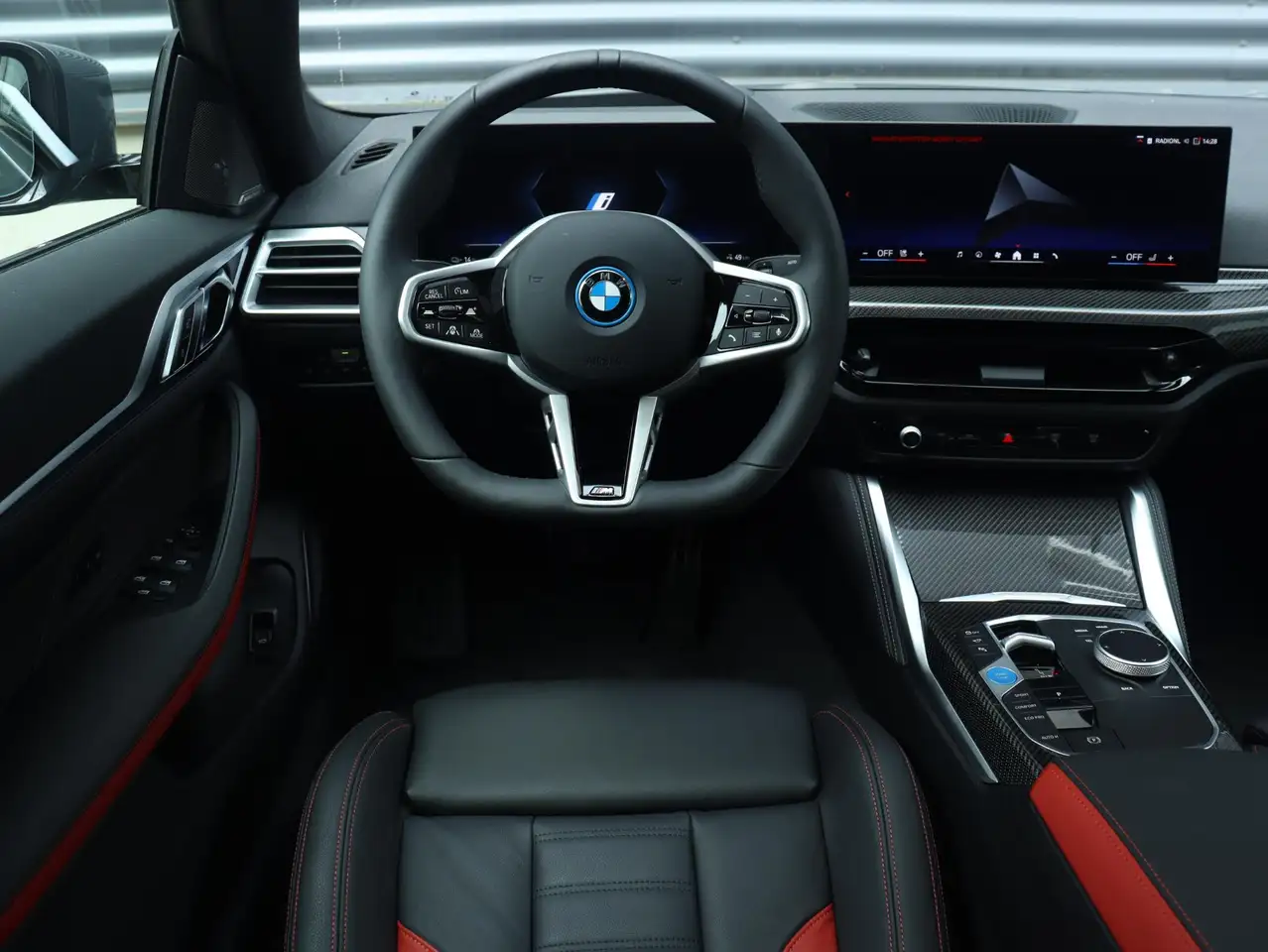 BMW i4 2026 — фото 9