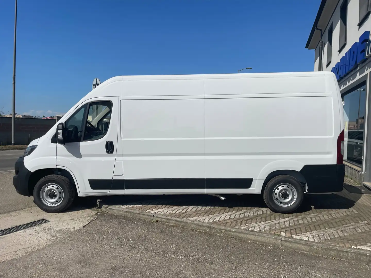 Fiat Ducato Fiat Ducato 2.2 MJet 140Cv L3H2 Bianco - 2