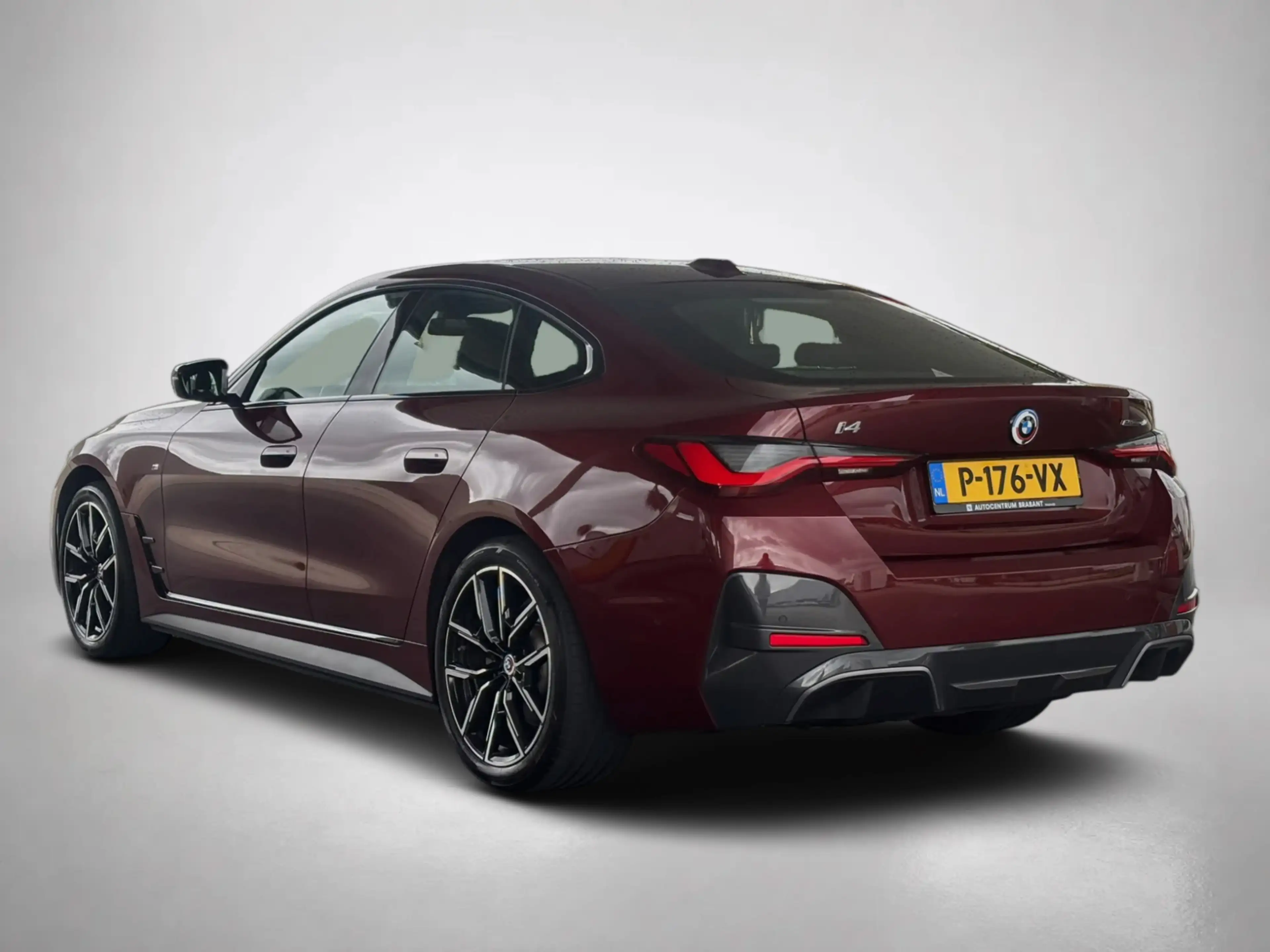 BMW i4 EDrive40 84 kWh M-sport(1e Eig, Dealer OndH, NL-au — photo 7