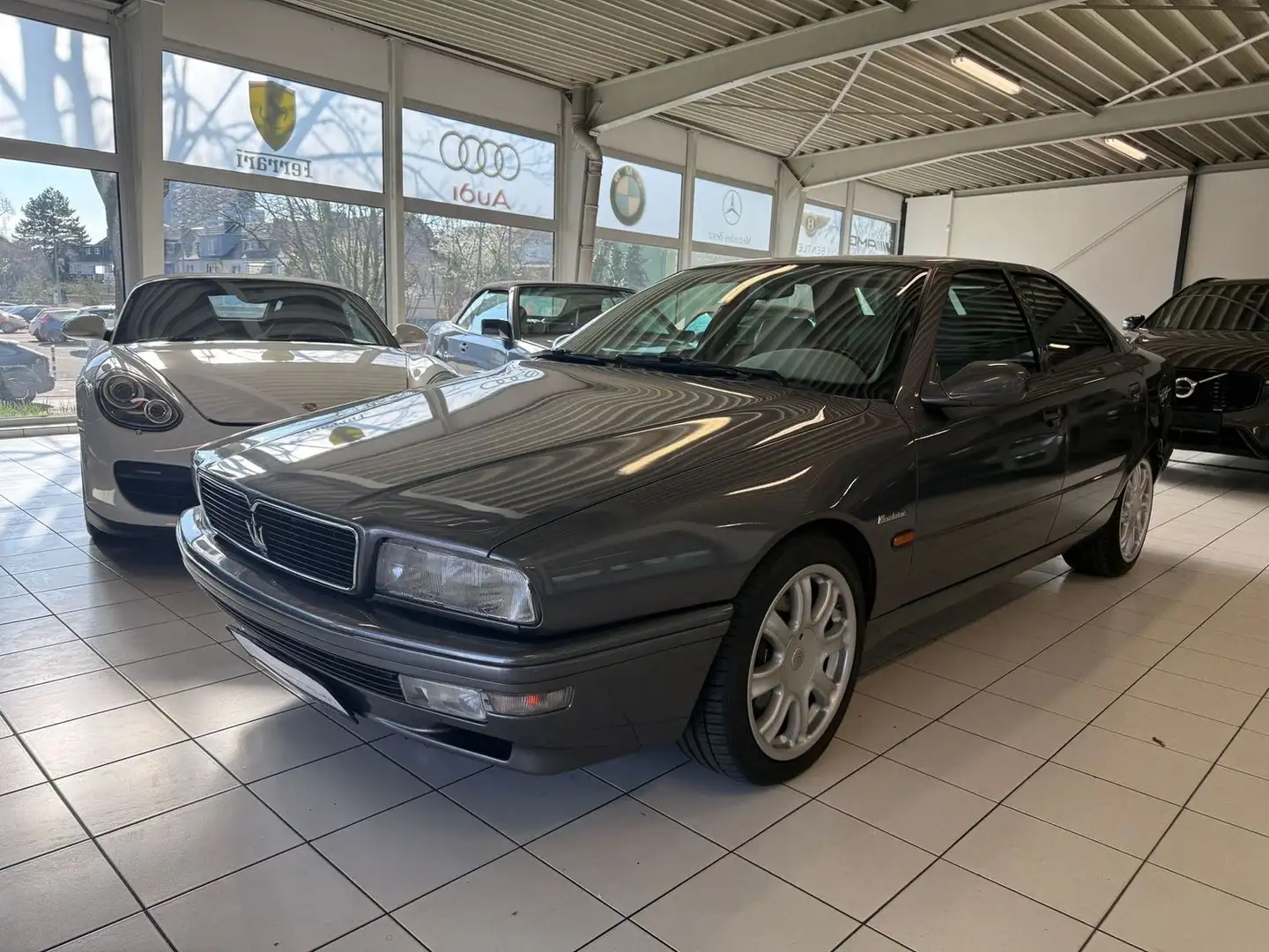 Maserati Quattroporte V8 Evoluzione Grau - 1
