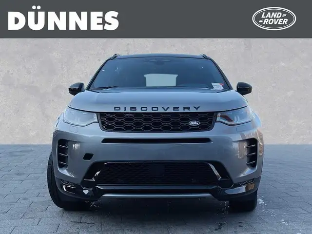 Land Rover Discovery Sport view 8
