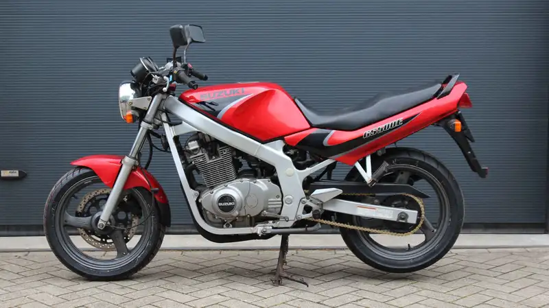 Suzuki GS 500