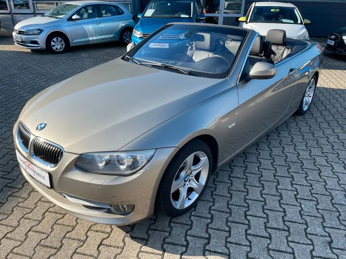 BMW 325 i Cabrio*1 Hand*Scheckheftgepflegt bei BMW* Brun - 2