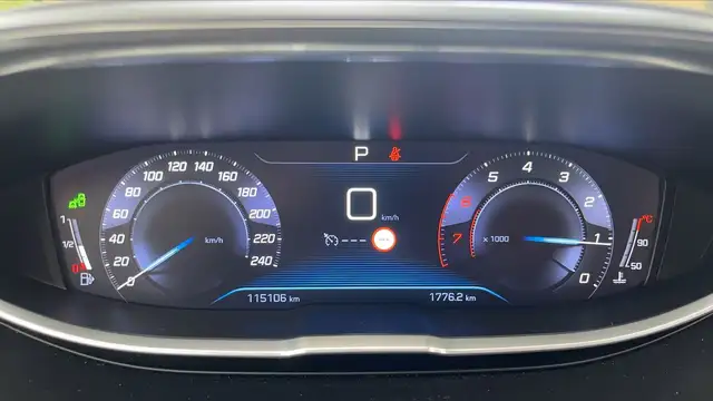 Peugeot 3008 view 12