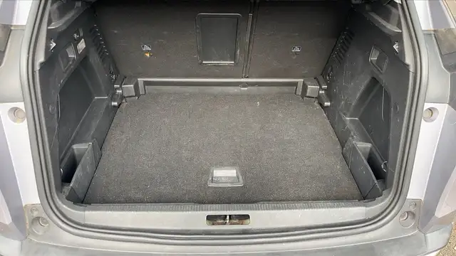 Peugeot 3008 view 14