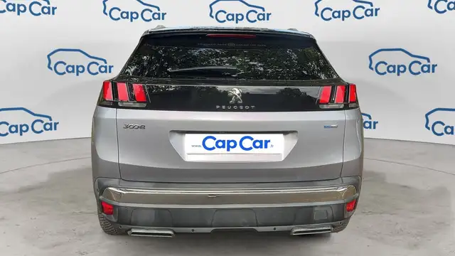 Peugeot 3008 view 3