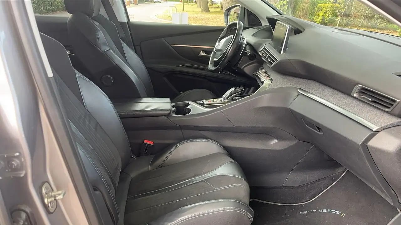 Peugeot 3008 3008 — photo 26