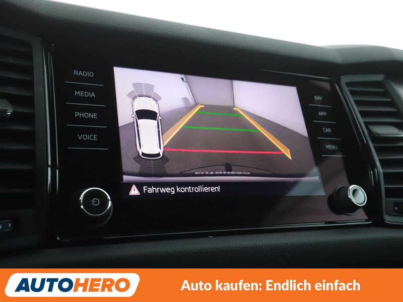 Skoda Kodiaq 2.0 TDI Sportline 4x4 Aut.*NAVI*LED*TEMPO* — photo 23