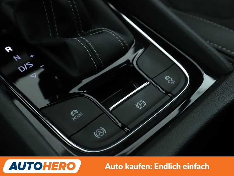Skoda Kodiaq 2.0 TDI Sportline 4x4 Aut.*NAVI*LED*TEMPO* — photo 25