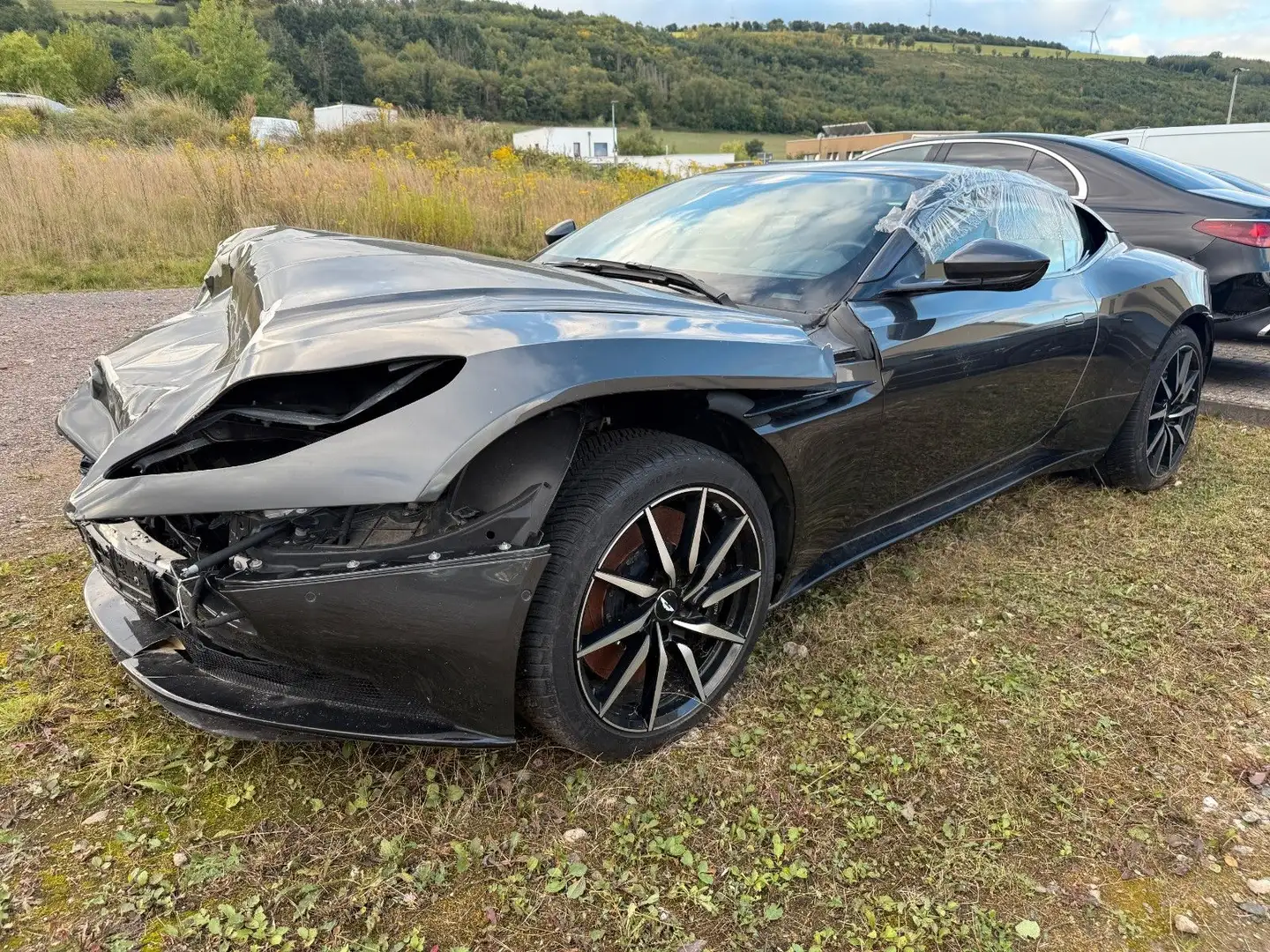 Aston Martin DB11 - NAVI/LEDER/LED Grigio - 1