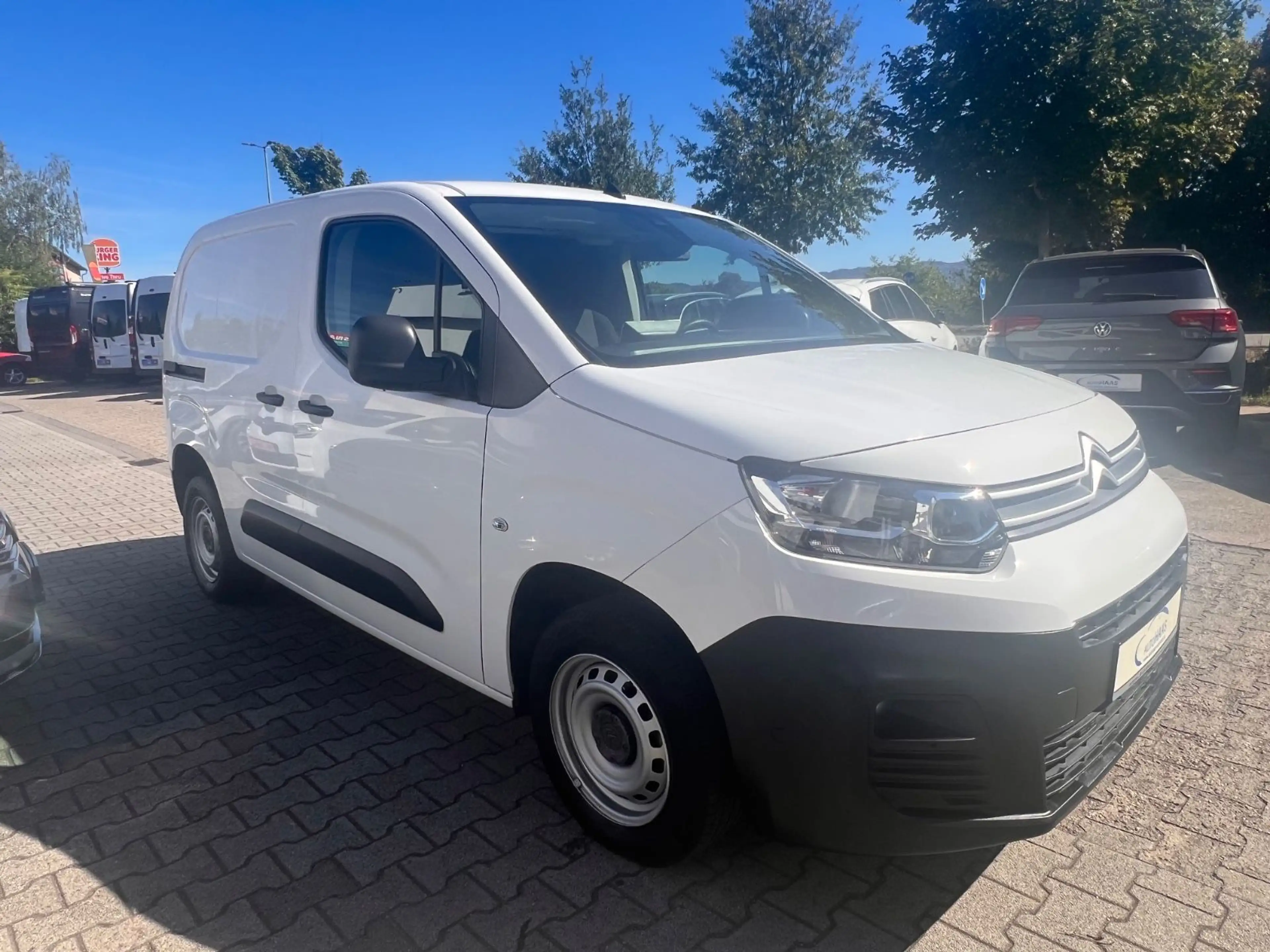 Citroen Berlingo Club*R-Cam*PDC*Klima*3-Sitzer*Navi*APP* — photo 6