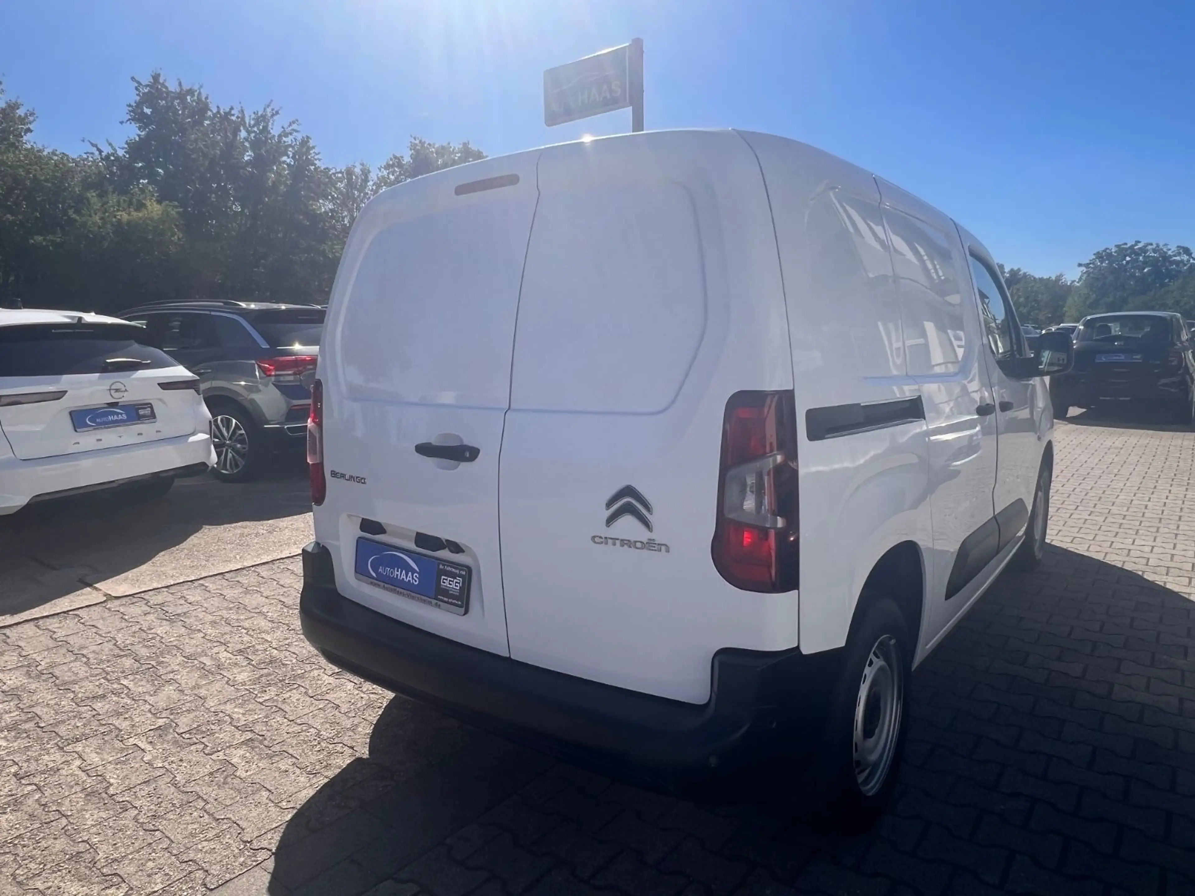 Citroen Berlingo Club*R-Cam*PDC*Klima*3-Sitzer*Navi*APP* — photo 5