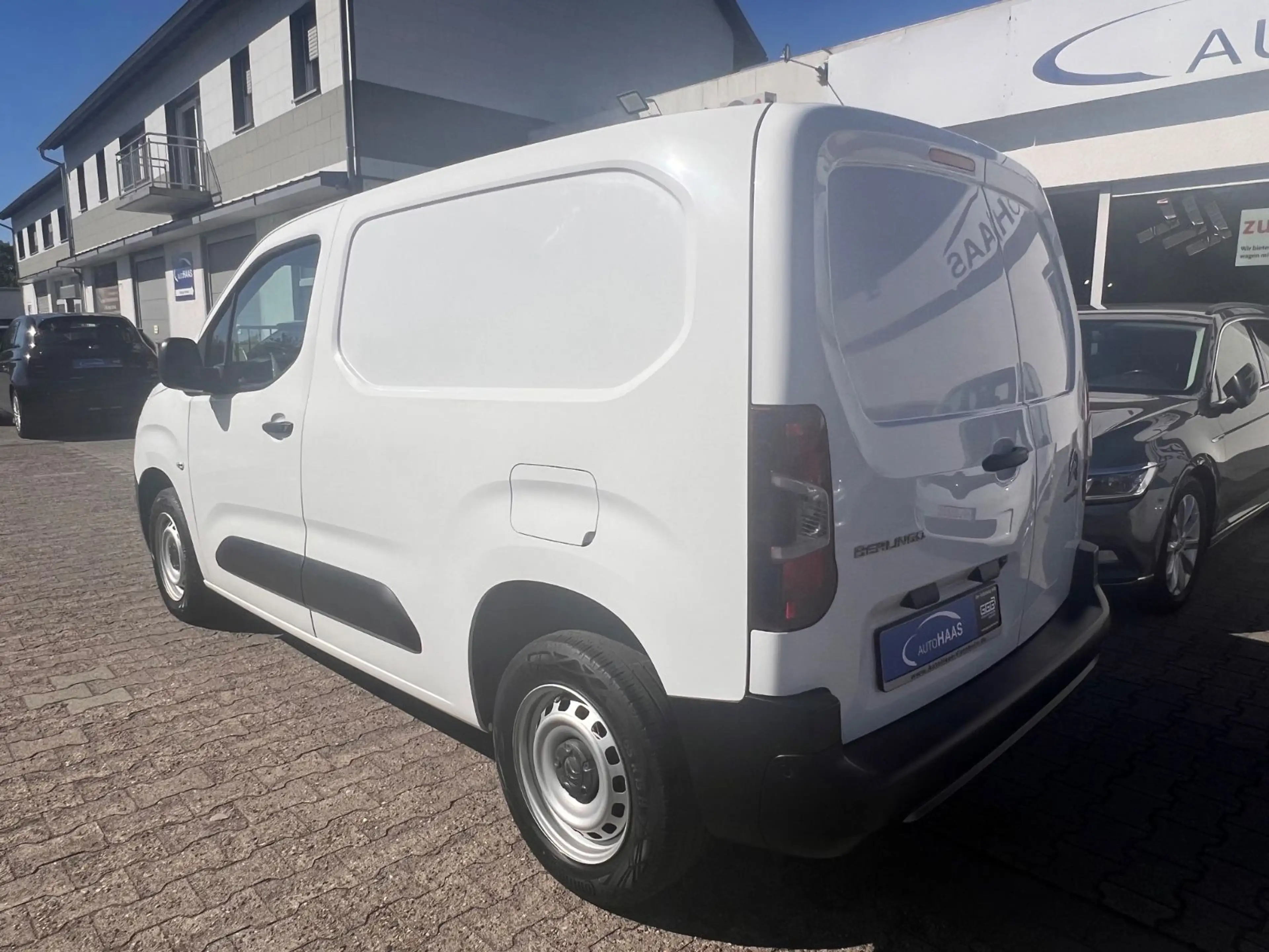 Citroen Berlingo Club*R-Cam*PDC*Klima*3-Sitzer*Navi*APP* — photo 3
