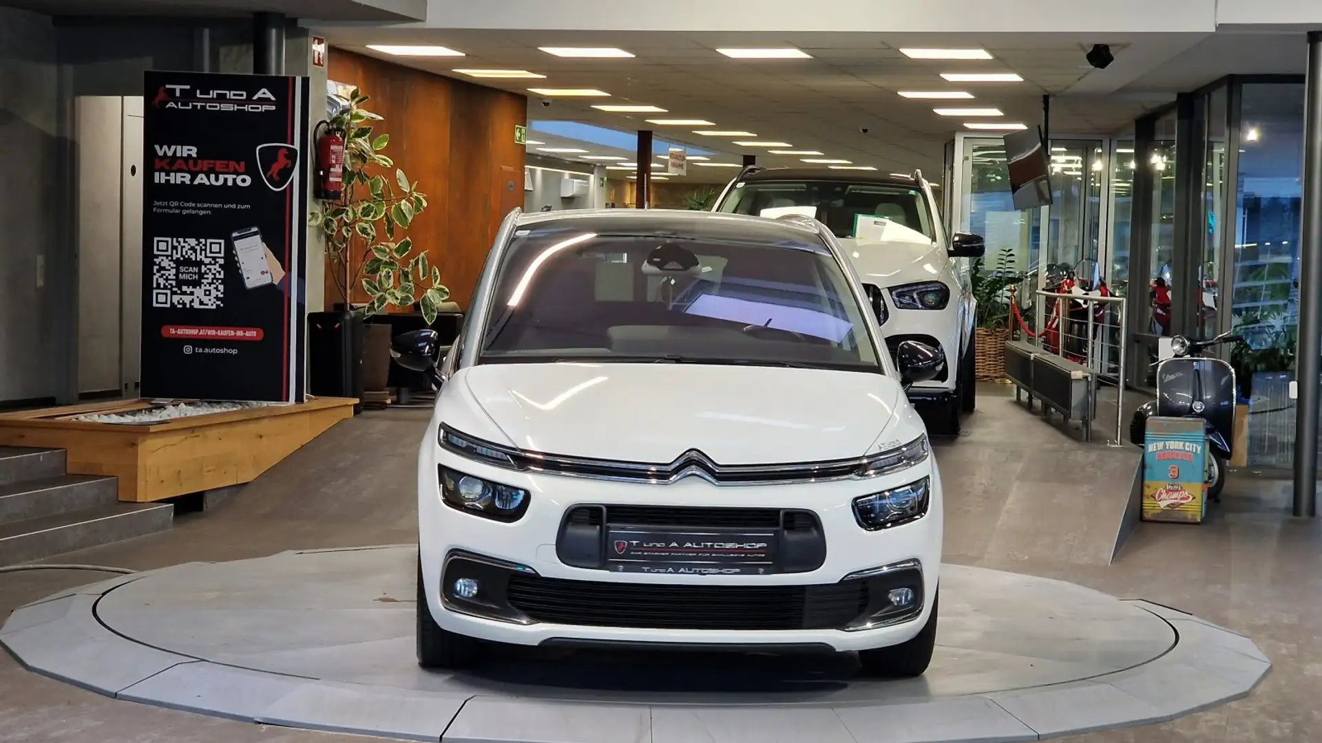 Citroen C4 SpaceTourer 7-Sitzer 1-Hand Shine Aut. *Kamera*Navi*Carplay*17 Weiß - 2