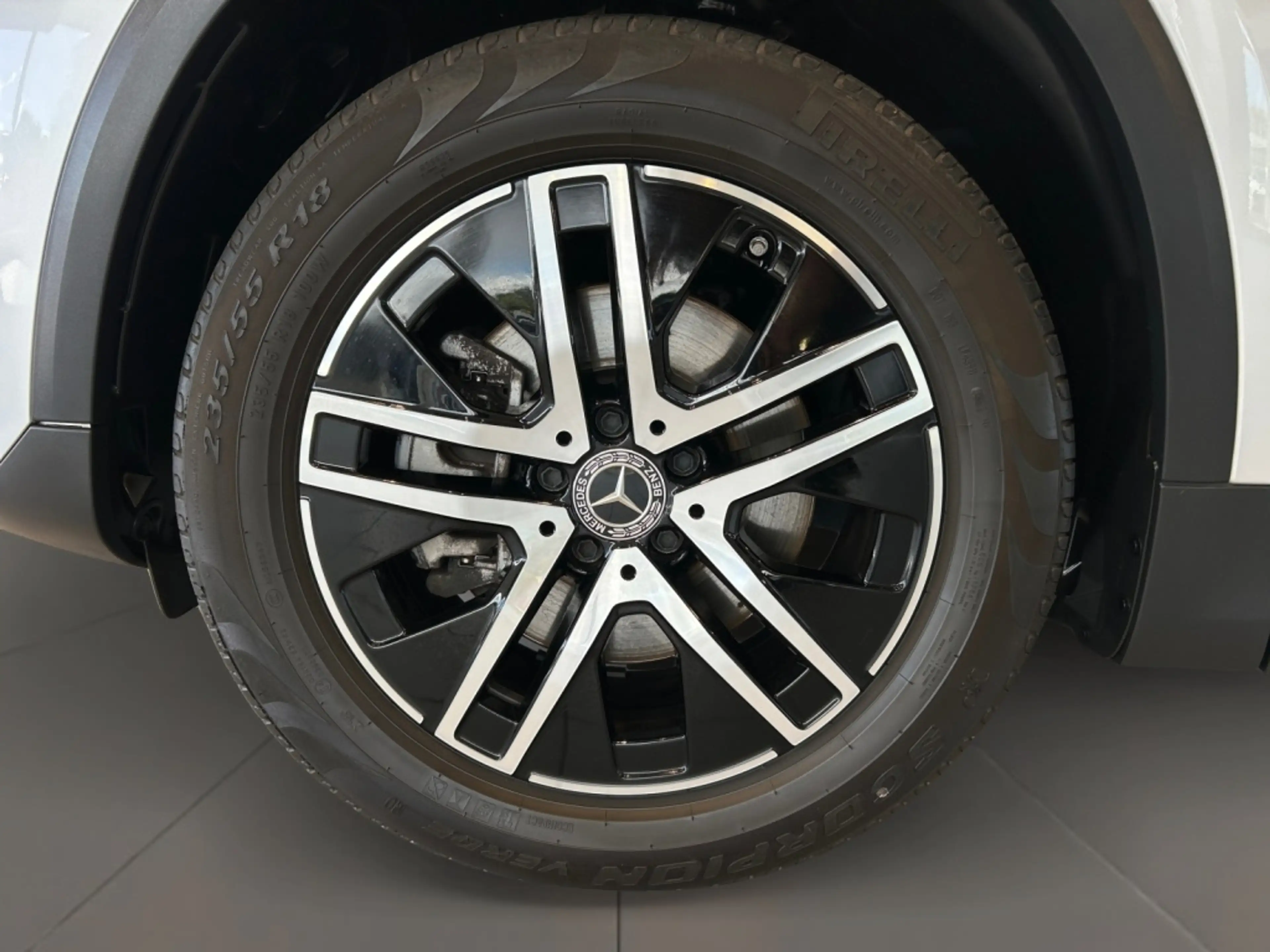 Mercedes-Benz GLA 220 d 4matic Progressive MBUX+Progressive — photo 8