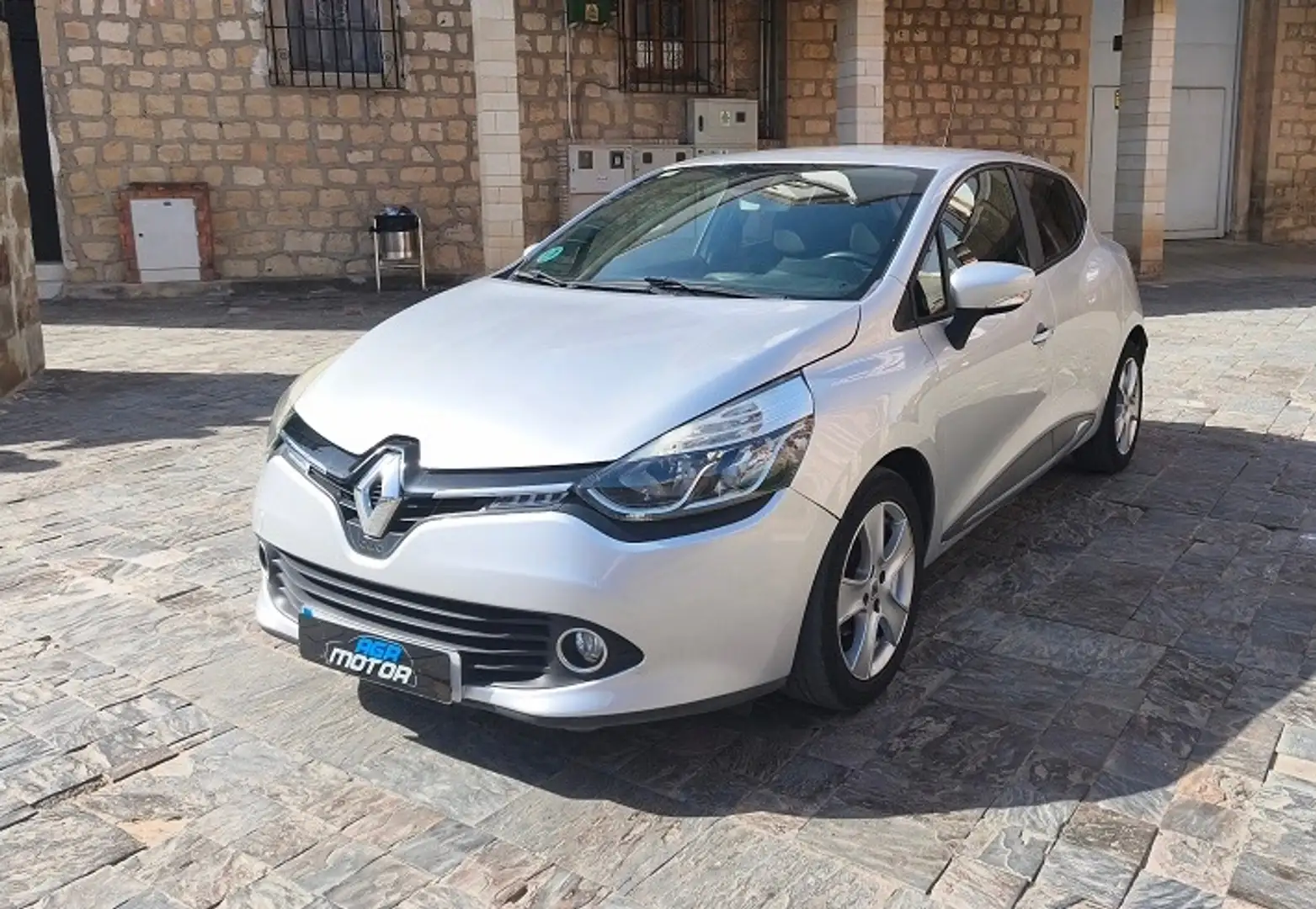 Renault Clio 1.2 Limited Gris - 1