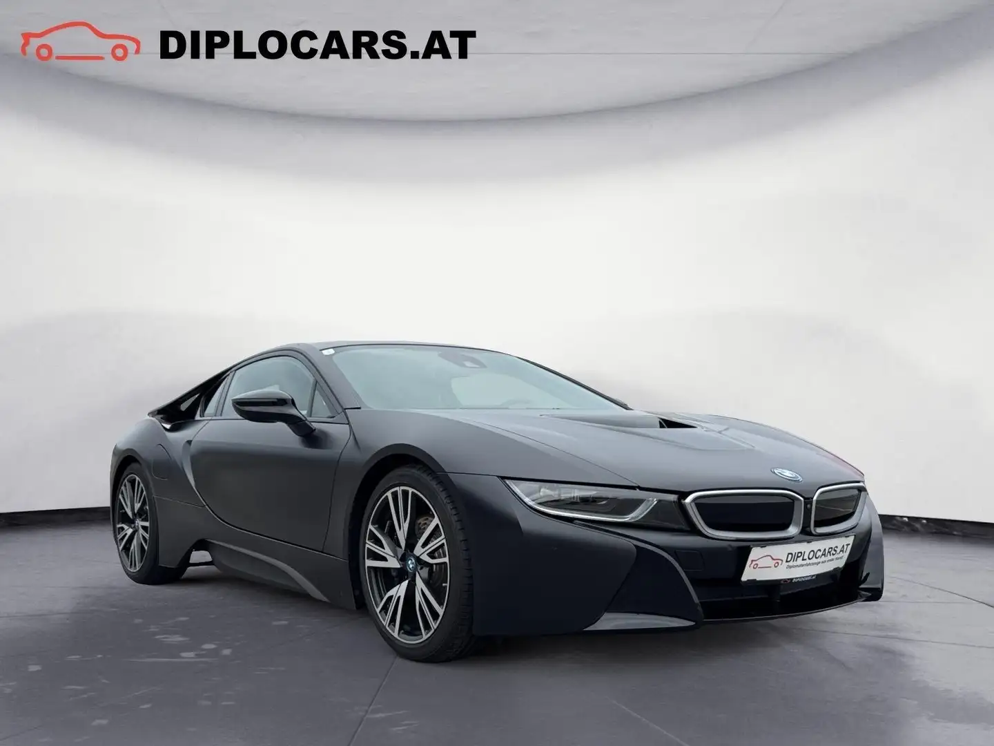 BMW i8 Protonic Edition Frozen Black - 1