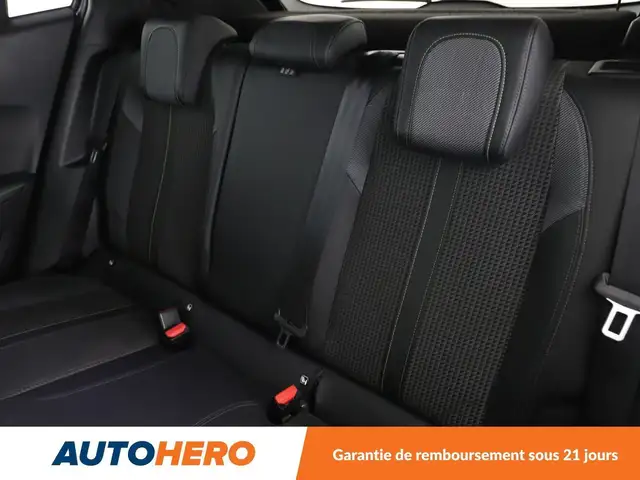 Peugeot 2008 view 14