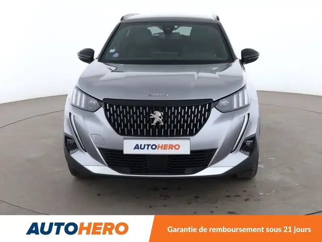 Peugeot 2008 view 9