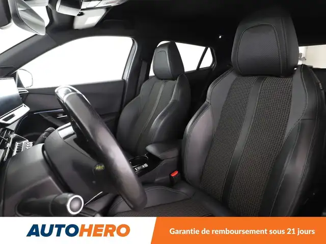 Peugeot 2008 view 10
