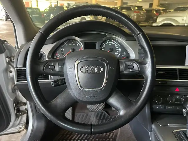 Audi Allroad view 7