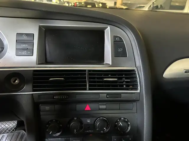 Audi Allroad view 9