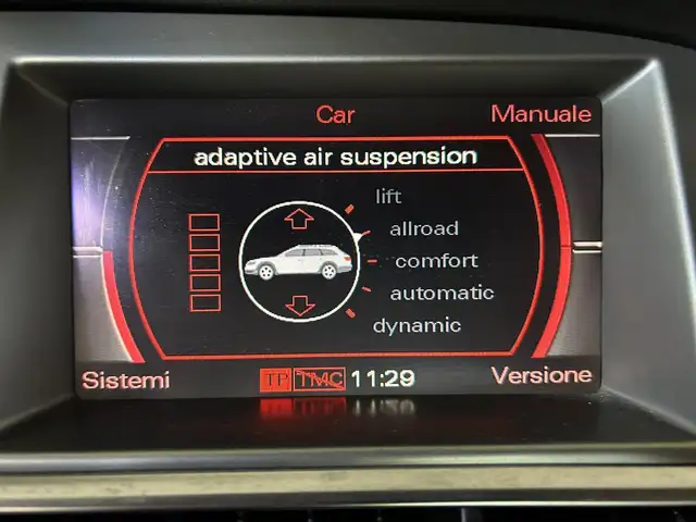 Audi Allroad view 11