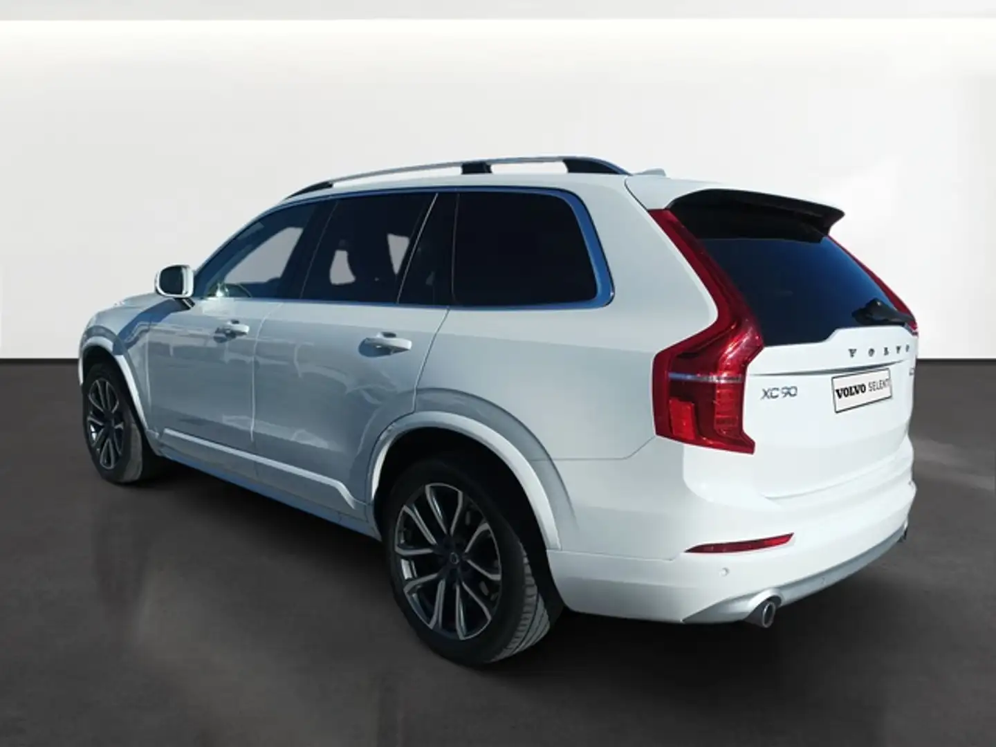 Volvo XC90 D5 Momentum C AWD 235 Aut. Blanc - 2